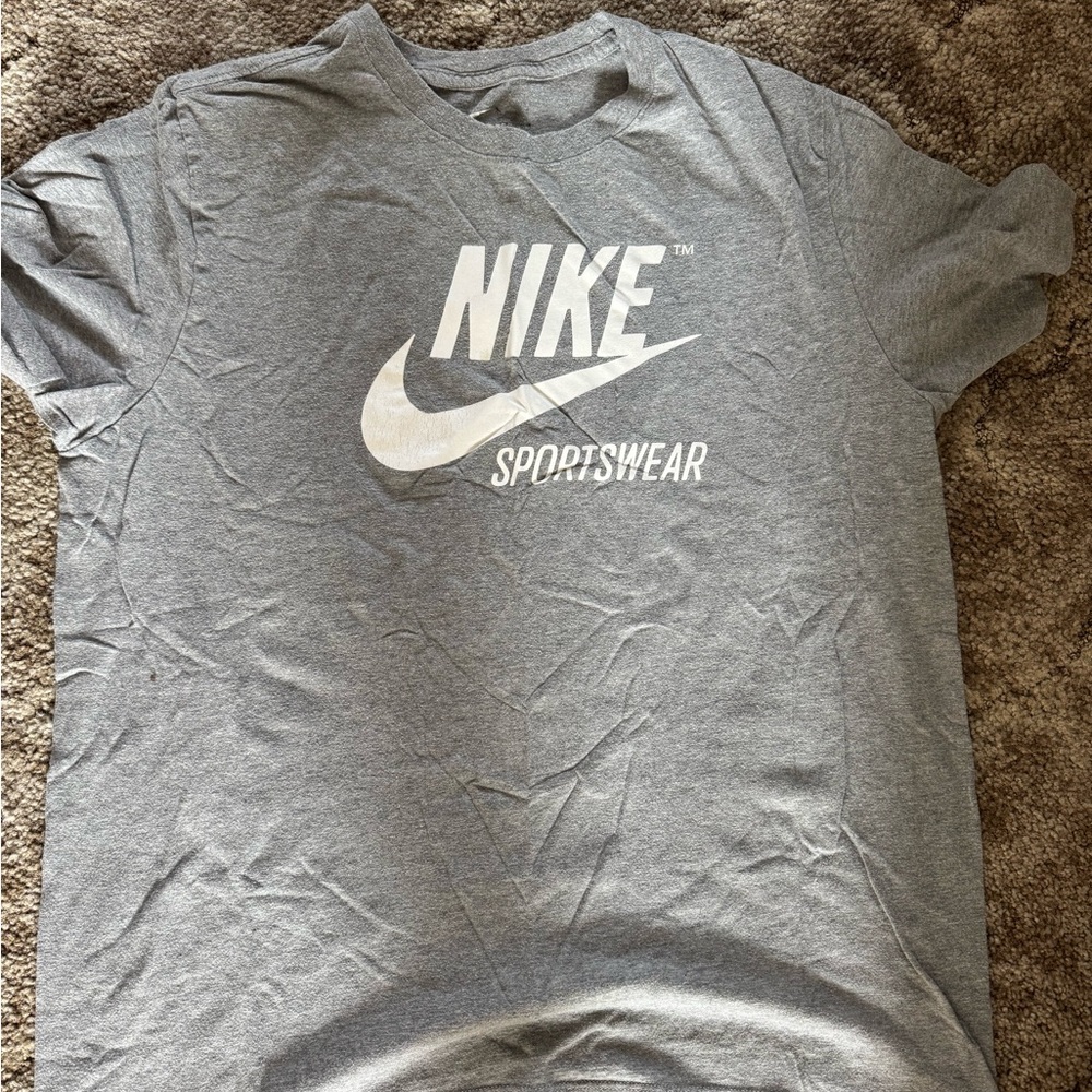 Nike Sportswear Gray T-Shirt